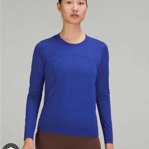 Lululemon top